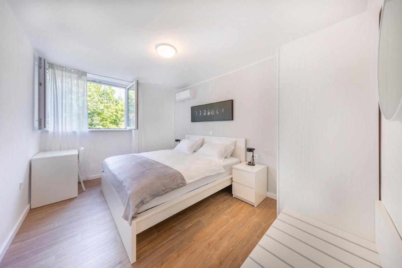 Apartment Fani With Free Private Parking 杜布罗夫尼克 外观 照片