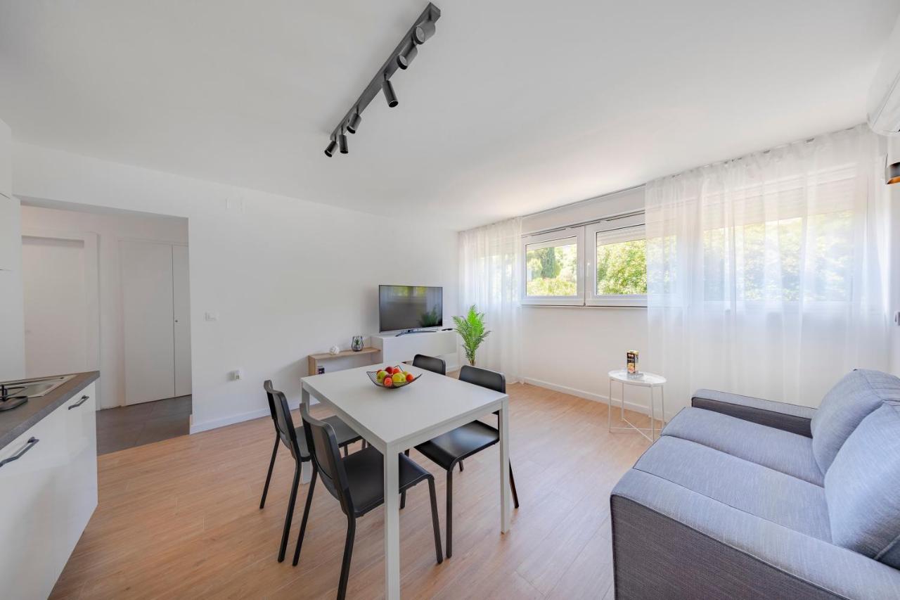 Apartment Fani With Free Private Parking 杜布罗夫尼克 外观 照片